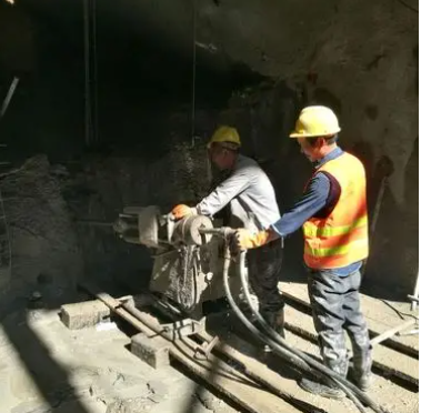 东安水下抗分散灌浆料特点 水下不分散注浆料介绍