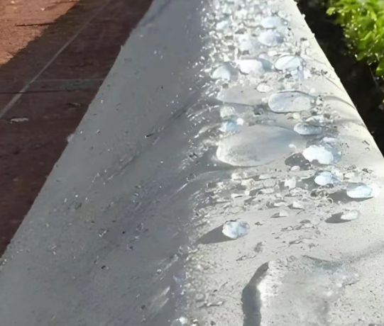 东安硅烷浸渍涂料在混凝土保护中的应用